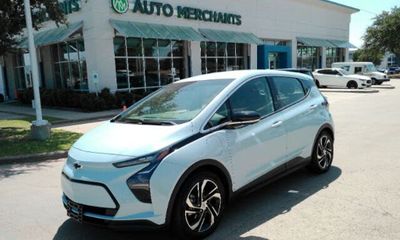 2023 Chevrolet Bolt EV 2LT