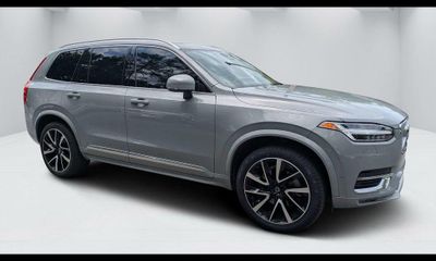 2024 Volvo XC90 Plus Bright