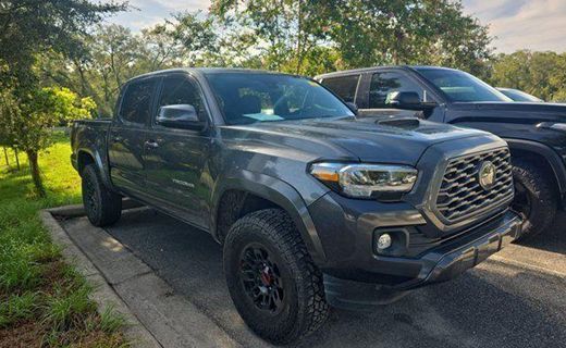 2022 Toyota Tacoma SR5