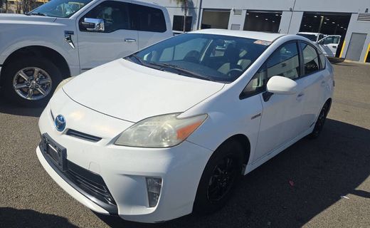 2013 Toyota Prius TWO