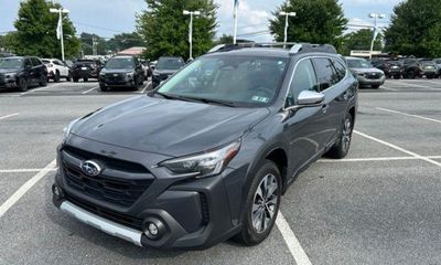 2024 Subaru Outback Touring