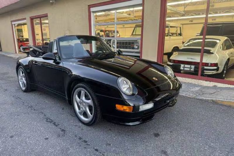 1998 Porsche 911 — a typically priced live listing