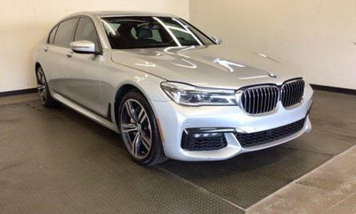 2018 BMW 750I