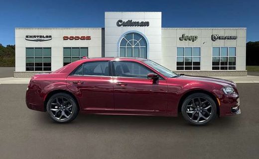 2023 Chrysler 300 Touring L