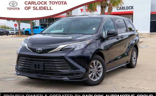 2026 Toyota Sienna LE
