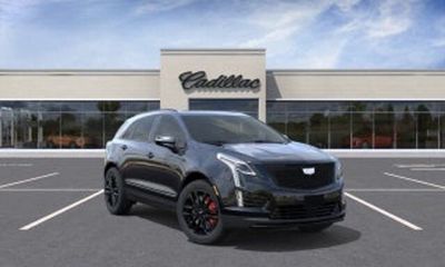 2026 Cadillac XT5 Sport