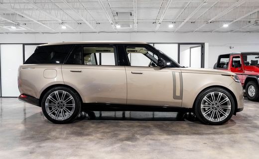 2024 Land Rover Range SE