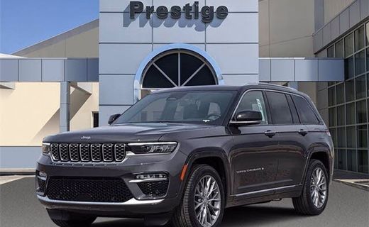2022 Jeep Grand Cherokee Summit