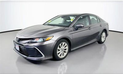 2024 Toyota Camry LE