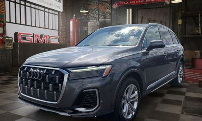 2025 Audi Q7 Quattro Premium Plus