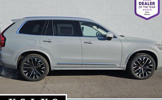 2026 Volvo XC90 Plus Bright