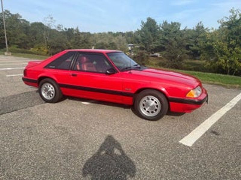 1990 Nissan 300zx — a typically priced live listing