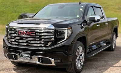 2023 GMC Sierra Denali