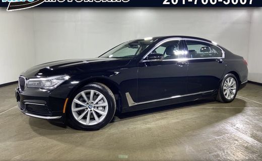 2019 BMW 740I