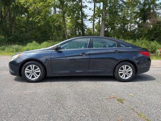 2011 Hyundai Sonata Level