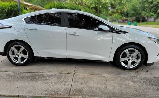 2018 Chevrolet Volt LT
