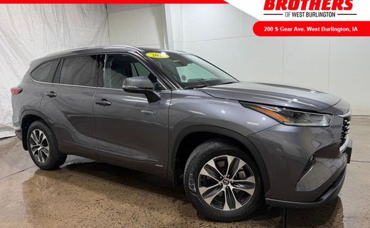 2021 Toyota Highlander XLE NAV
