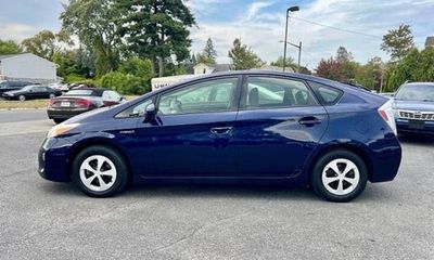 2013 Toyota Prius Four