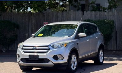 2017 Ford Escape SE