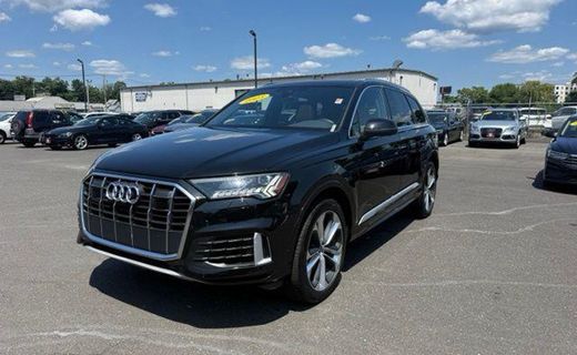 2023 Audi Q7 Quattro Premium Plus