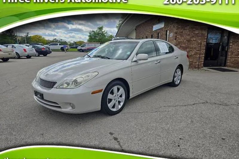 2005 Lexus ES — a typically priced live listing