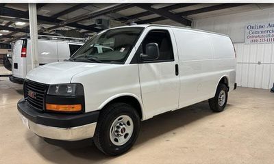 2019 GMC Savana G3500
