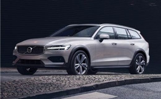 2020 Volvo V60CC Momentum