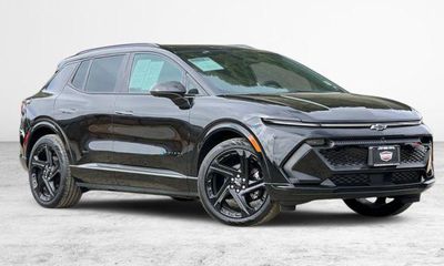 2025 Chevrolet Equinox RS