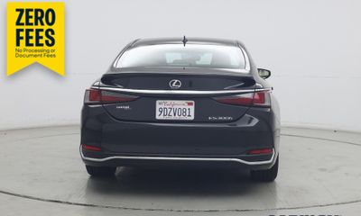 2023 Lexus ES 300H Luxury