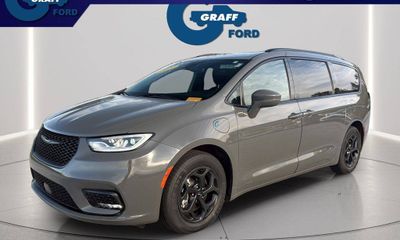 2021 Chrysler Pacifica Touring
