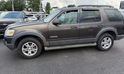 2006 Ford Explorer XLT V6