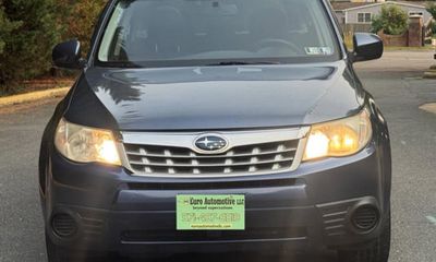 2011 Subaru Forester Premium AWP