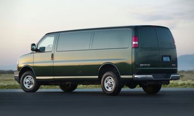 2021 GMC Savana 2500