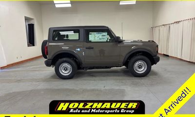 2026 Ford Bronco Base