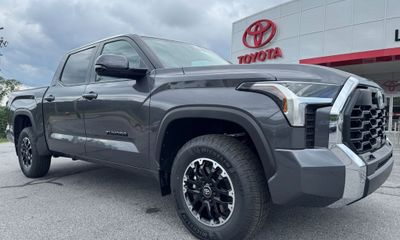 2026 Toyota Tundra SR5