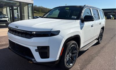 2026 Jeep Grand Wagoneer Base