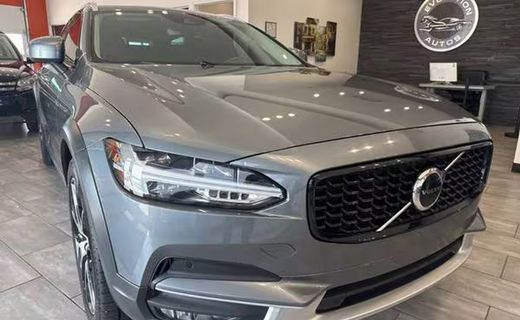 2020 Volvo V90CC Inscription