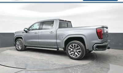 2025 GMC Sierra Denali