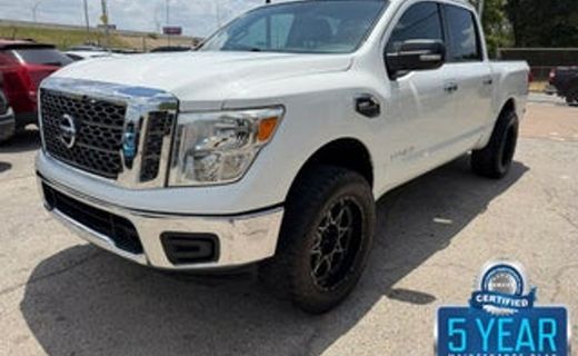 2017 Nissan Titan S