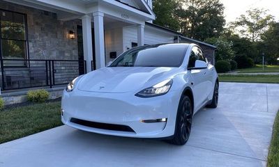 2021 Tesla Model Y Standard Range