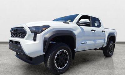 2026 Toyota Tacoma TRD OFF Road