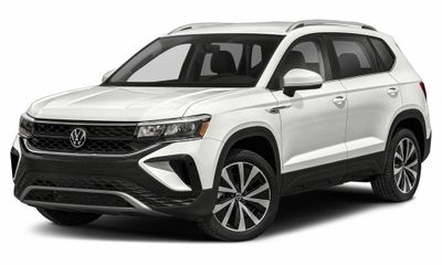 2023 Volkswagen Taos 4MOTION SE