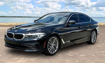 2019 BMW 530i
