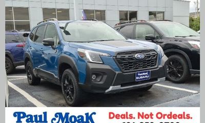 2023 Subaru Forester Wilderness ES Smart