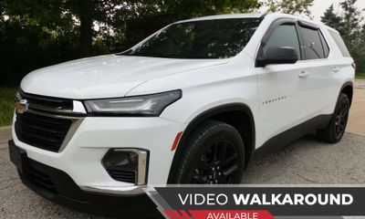 2022 Chevrolet Traverse LS