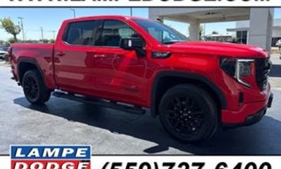 2023 GMC Sierra Elevation