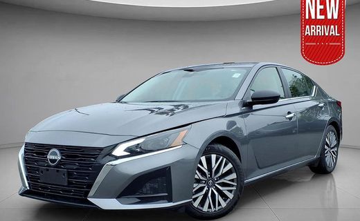 2024 Nissan Altima SV