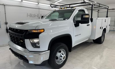 2022 Chevrolet Silverado HD Work Truck