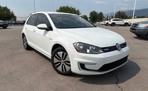 2016 Volkswagen E-Golf SE