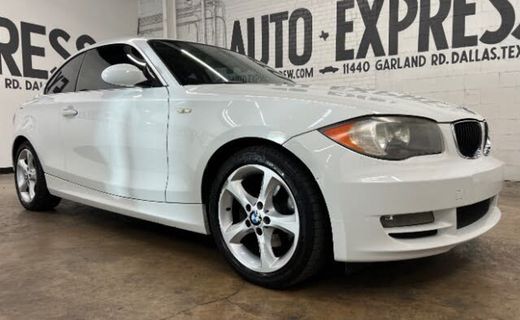 2009 BMW 128i